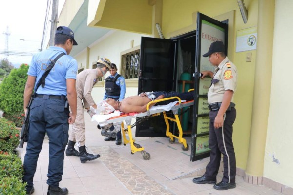 Un policía resulta herido en El Progreso durante desalojo